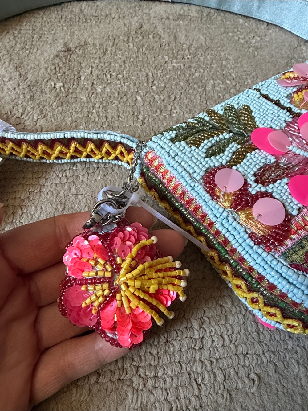 Beaded Floral Shoulder Bag in Light Blue with Pink Accents - Hawaiian style - Picture 4 of 9